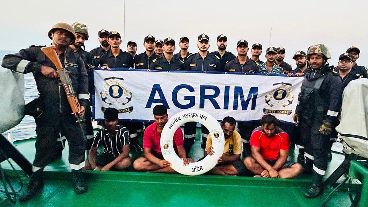 Mumbai: Indian Coast Guard Busts Illegal Diesel Smuggling Racket, 5 Arrested