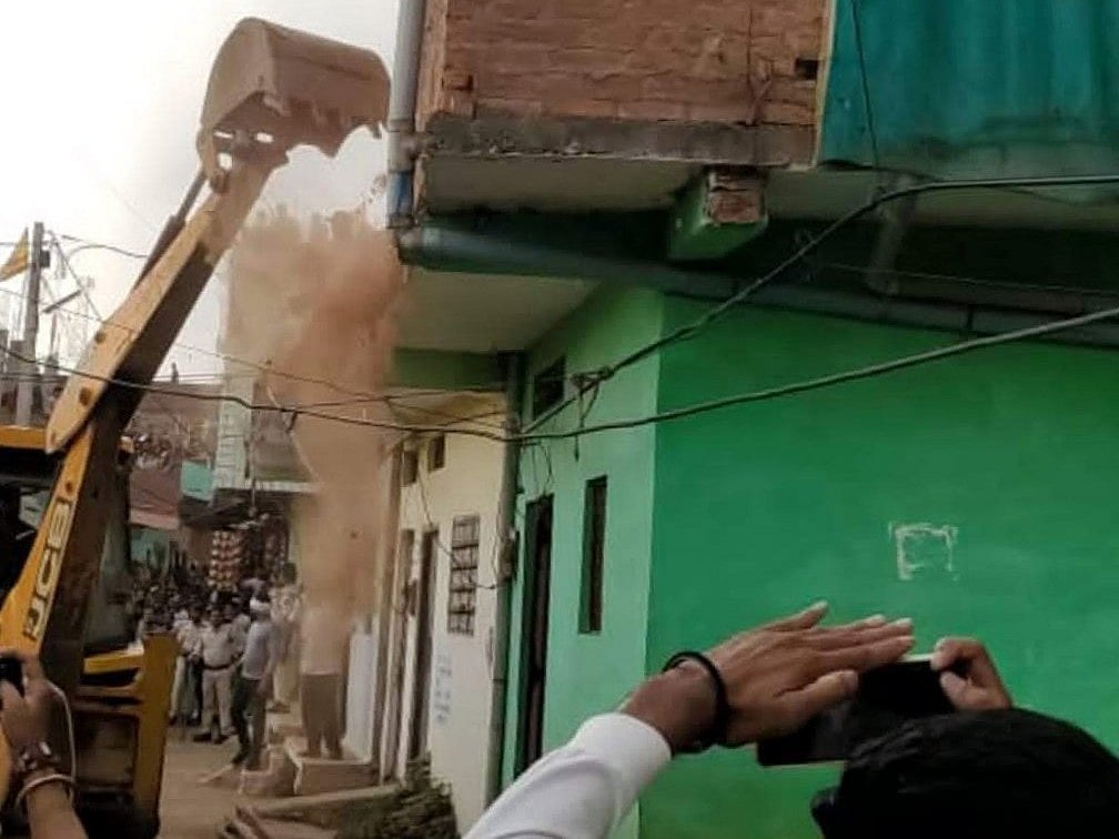 Abduction Bid In Bhopal: House Of Accused Salim Demolished In Ashok Nagar, Father & Three Brothers Held - Vimarsana News