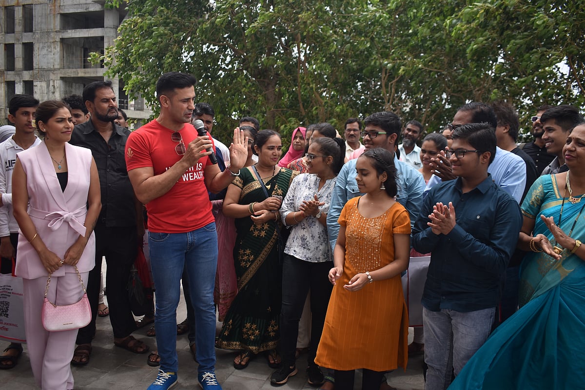 Sangram Singh interacted with students and parents