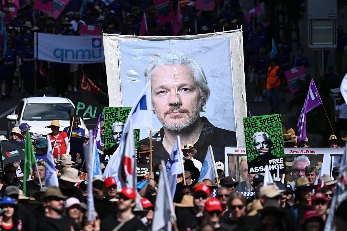 Julian Assange