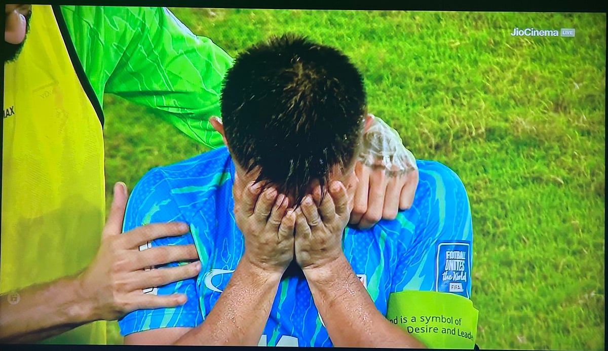 VIDEOS: 'Retired' Sunil Chhetri Gets Guard Of Honour From Team India; Parents, Wife & Fans Break Down In Tears