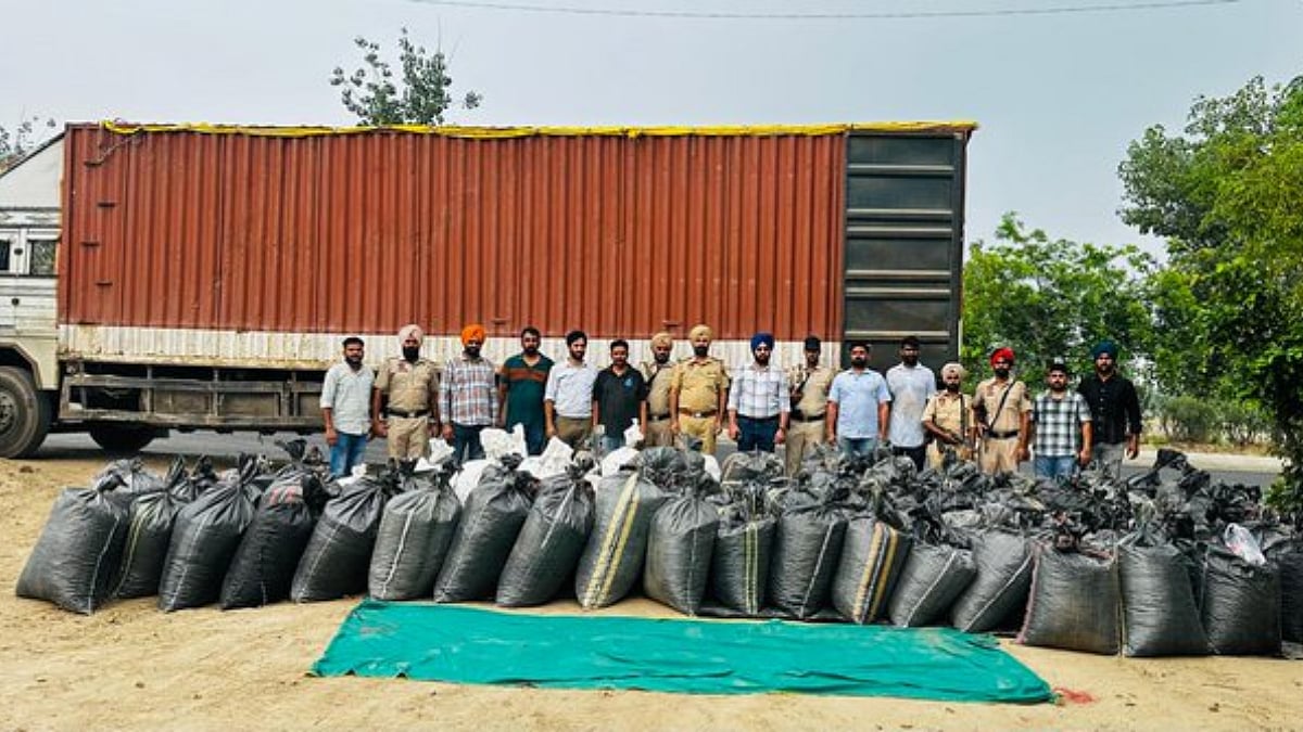 Punjab: Police Arrest Drug Smuggler With 41 Quintals Of Poppy Husk In Container Truck From MP | 