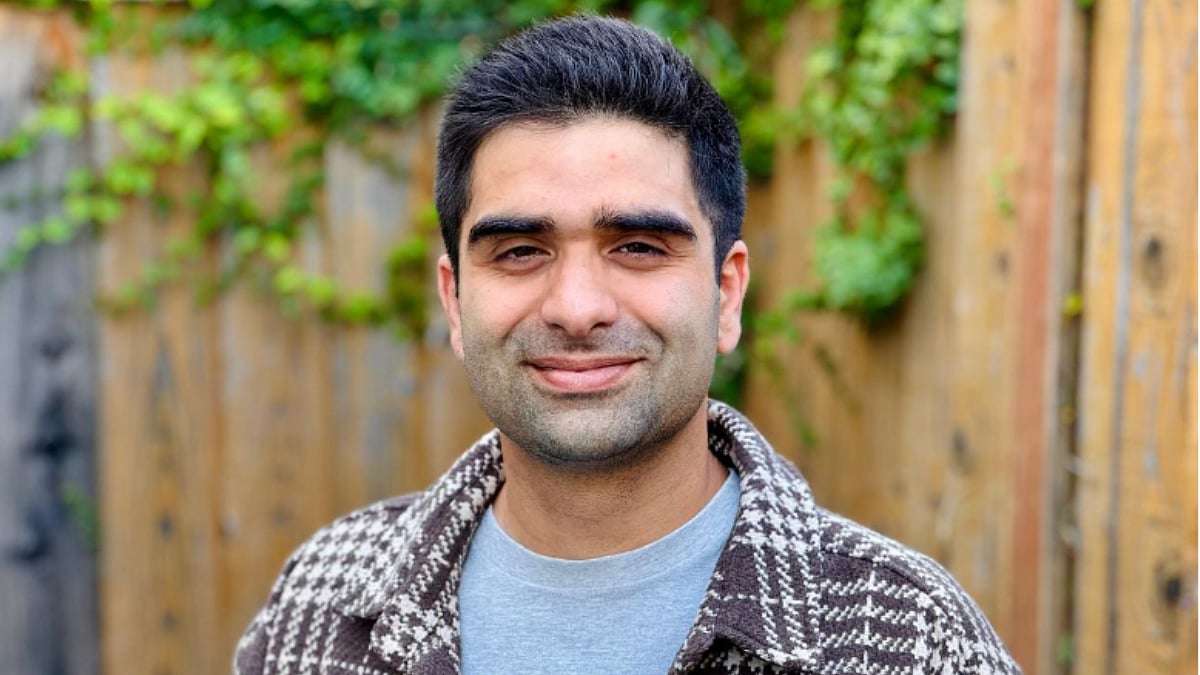 Biomedical Engineering Meets AI: Akhil Chaturvedi's Work On Wearable Sensors | 