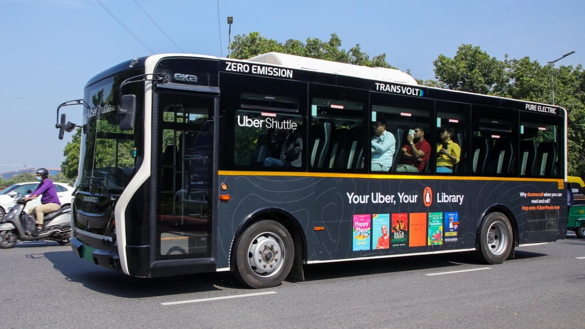 Delhi: Uber's Unique Campaign Encourages Reading Over Doomscrolling ...