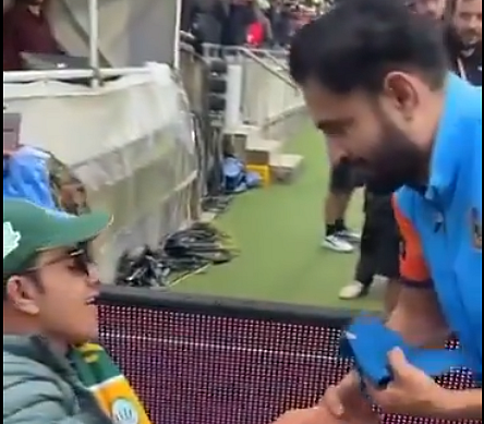 Video: Irfan Pathan Displays Heartwarming Gesture For Young Pakistan Fan After WCL 2024 Final