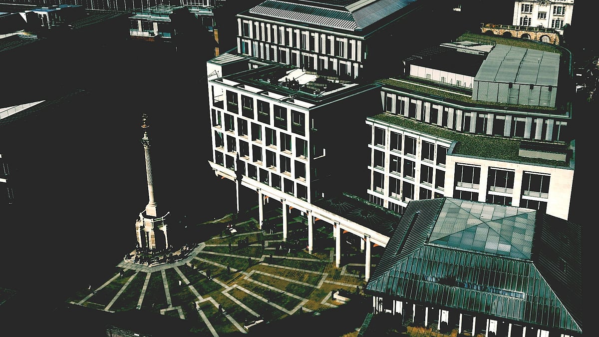  Hollie Adams/Bloomberg