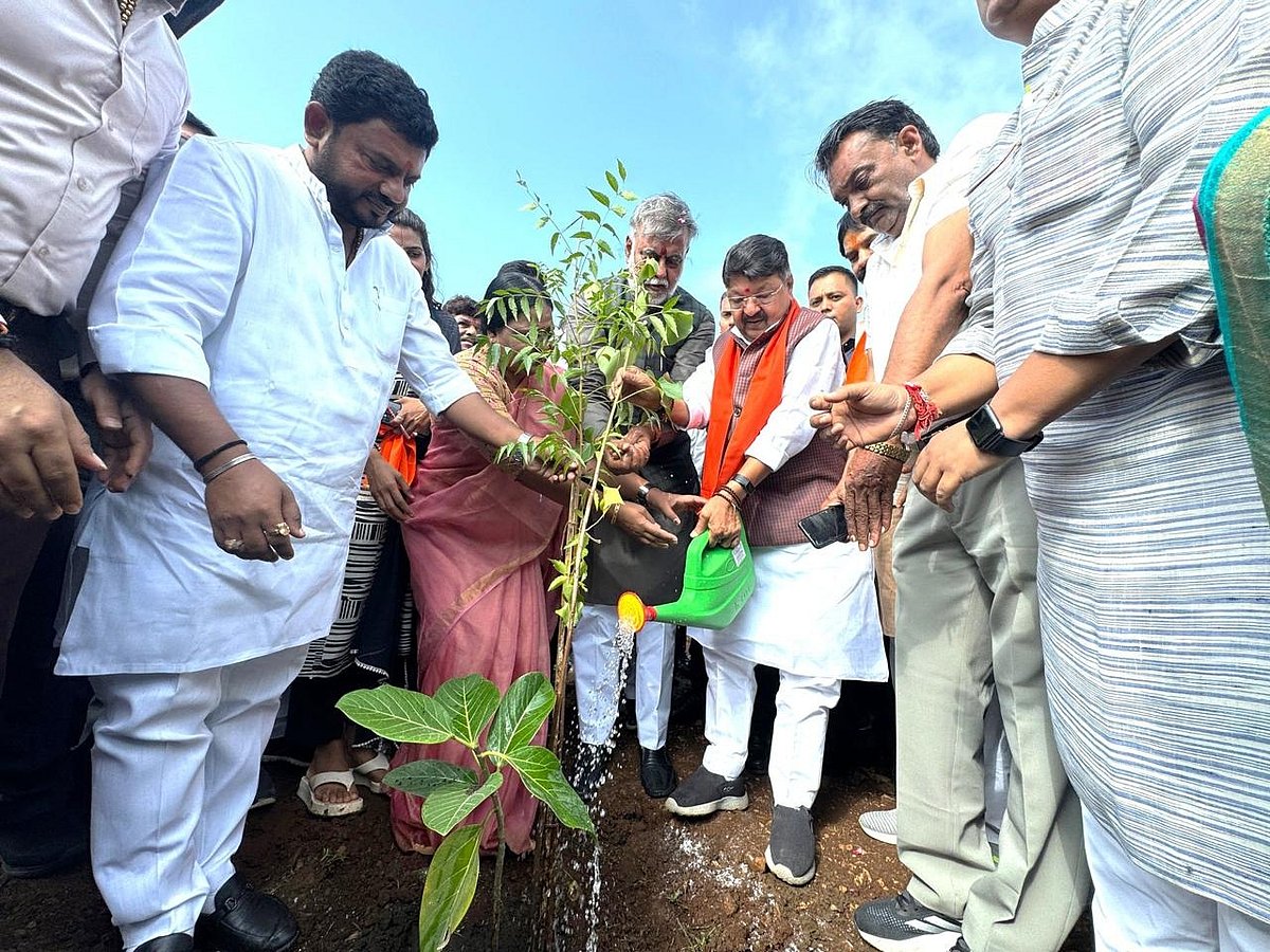 Urban development minister Kailash Vijay Vargiya planting sapling as part of the 'Ek Ped Maa Ke Naam' campaign | 