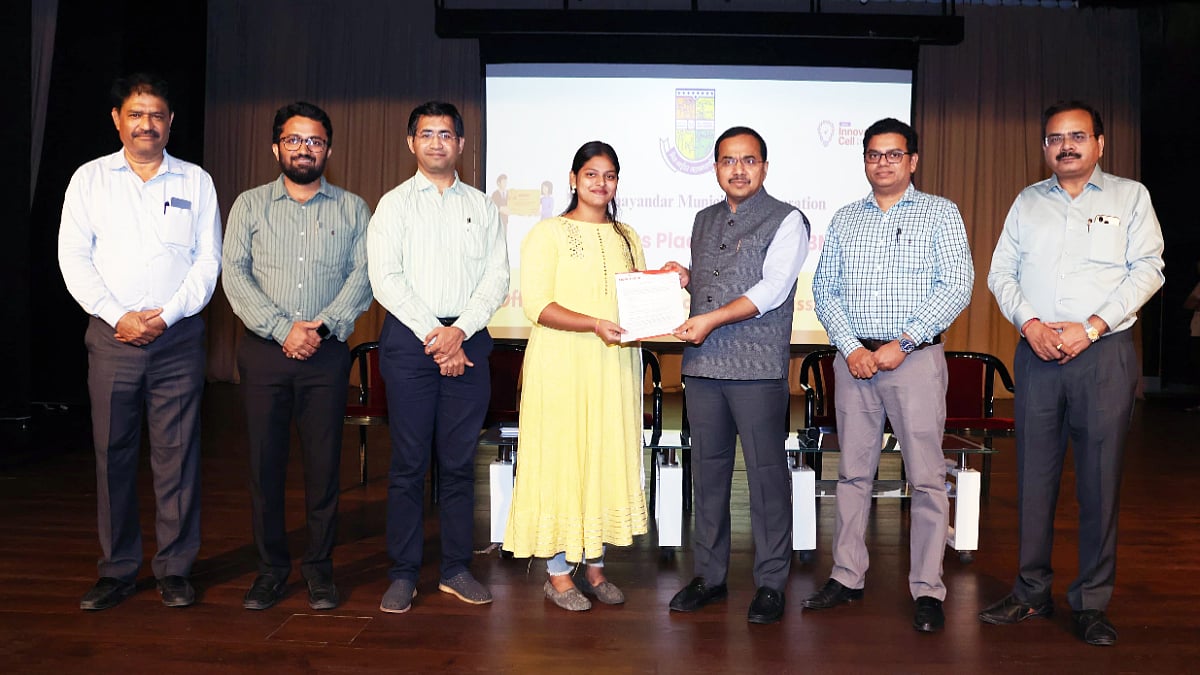 Provisional Offer letter Being handed over to one the selected student |