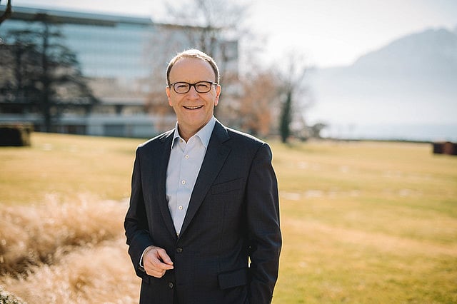 Mark Schneider