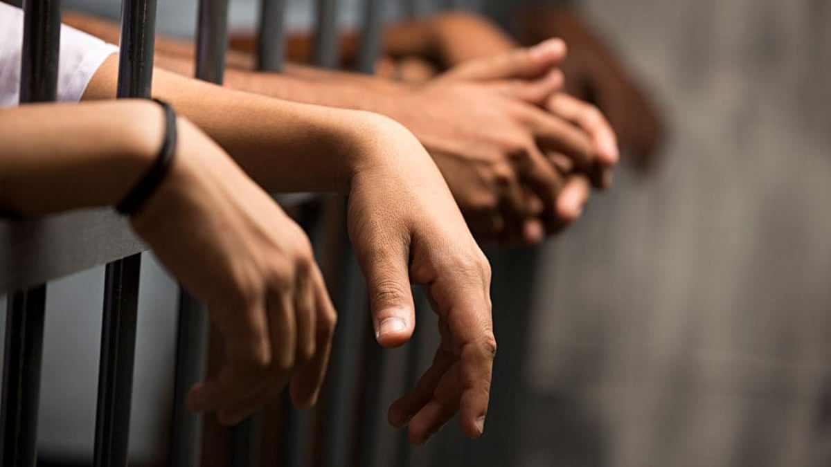 Thieves call for police rescue after being captured and beaten by villagers during a buffalo theft in Uttar Pradesh. | Representational Image