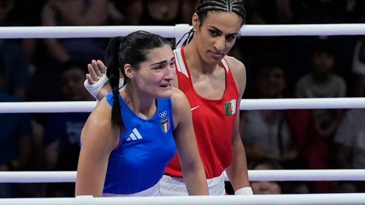 Angela Carini (in blue) from Italy and (In red) Imane Khelif from Algeria in their boxing match at the Paris Olympics. | X