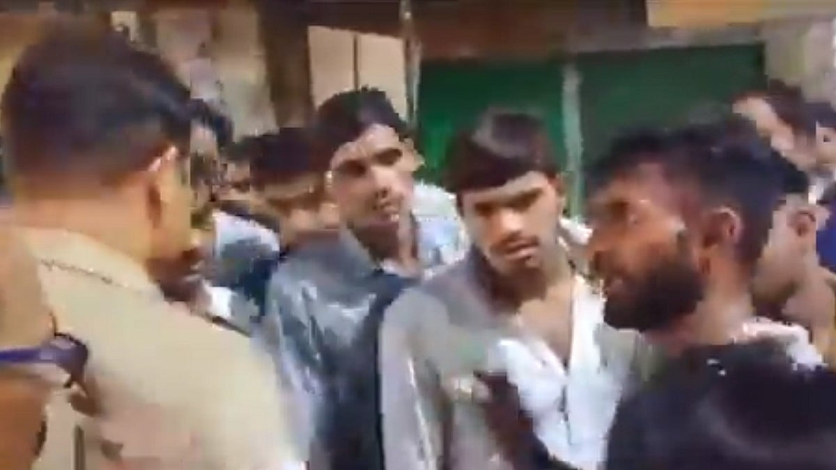 VIDEO: Bus Driver Harasses Woman, Cuts Hand & Attempts Forced Marriage Ritual With Blood In UP's Hapur | X