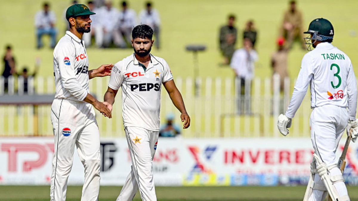 'We Apologise To The Nation': Shan Masood After Becoming 1st Pakistan Captain To Suffer 'Bangla Wash', Lose First 5 Tests; VIDEO