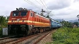 Western Railway has decided to merge Train No. 69143/69144 Virar–Sanjan–Virar MEMU and Train No. 69141/69142 Sanjan–Surat–Sanjan MEMU and operate as Train No. 69141/69142 Virar–Surat–Virar MEMU with effect from 03rd January, 2026. | File Pic