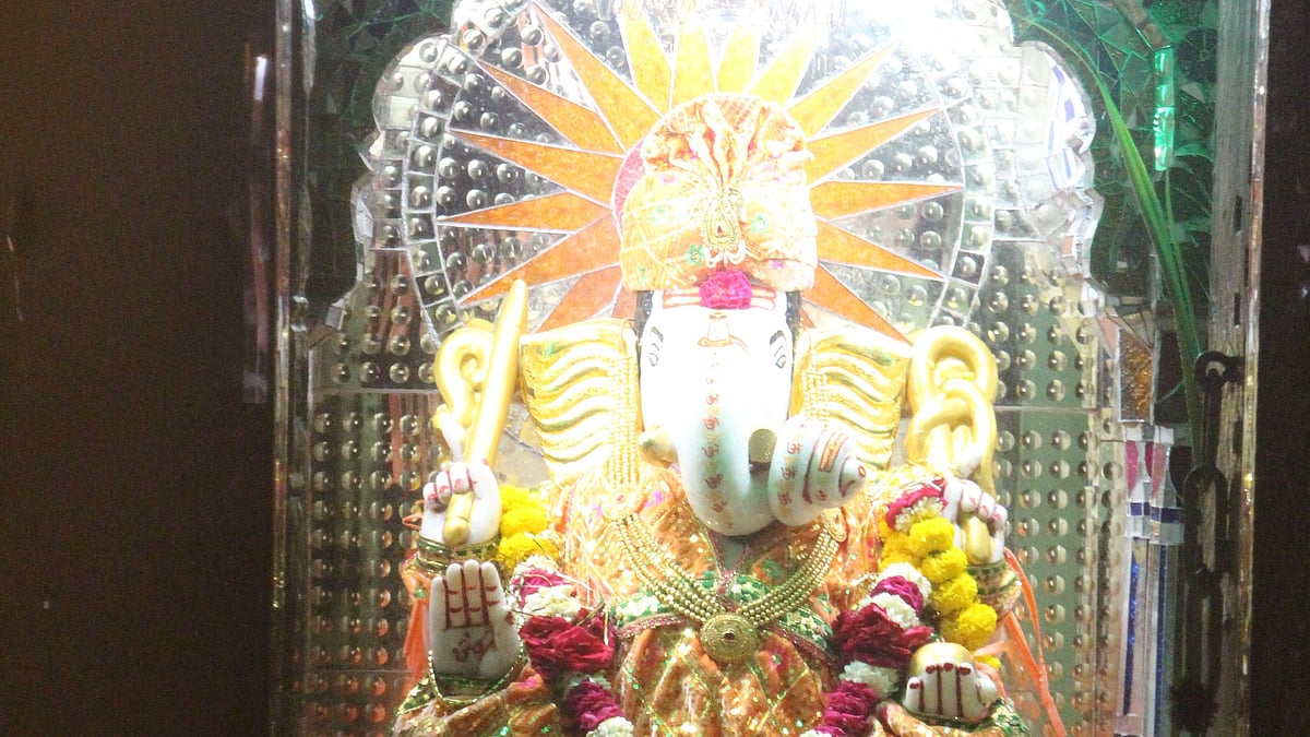 250-Year-Old Chhota Ganpati Temple In Indore, Sacred Destination For Devotees  | Pintu Namdev