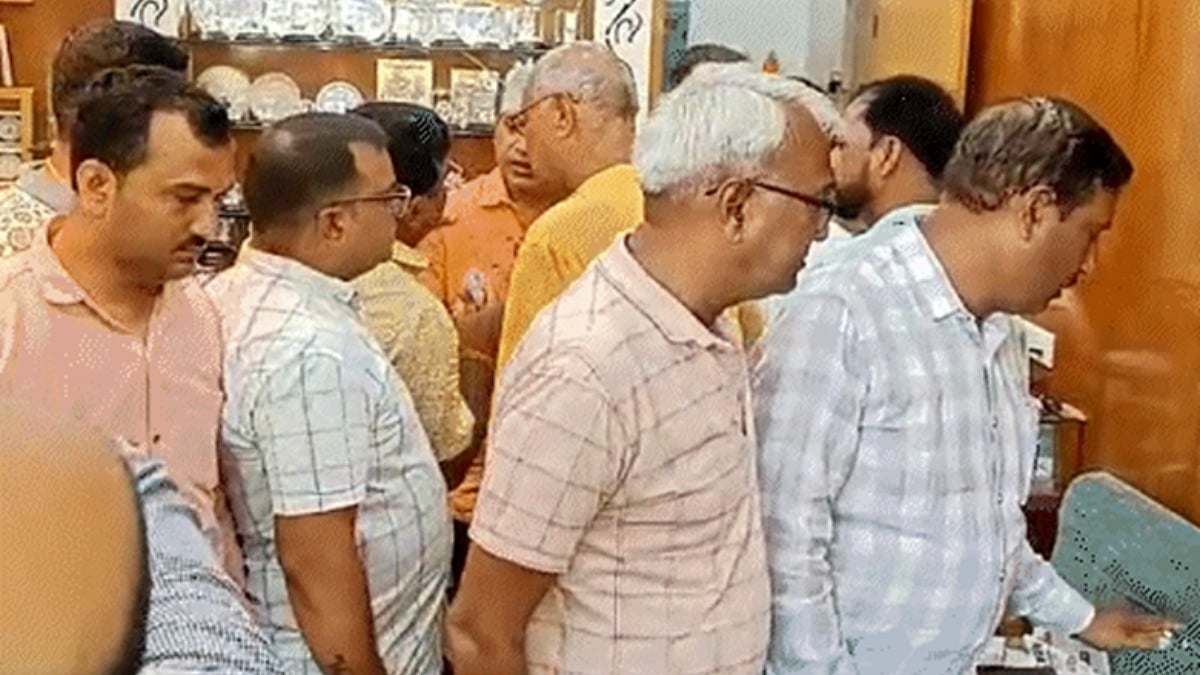 Robbers loot 8 kg of gold from jewellery shop In Balrampur  | File Photo