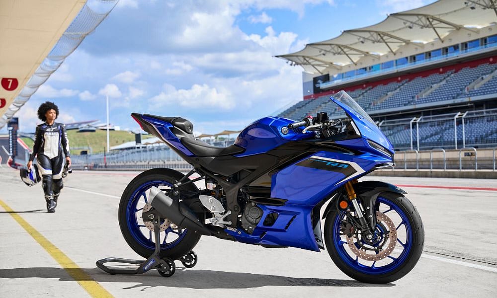 2025 Yamaha R3