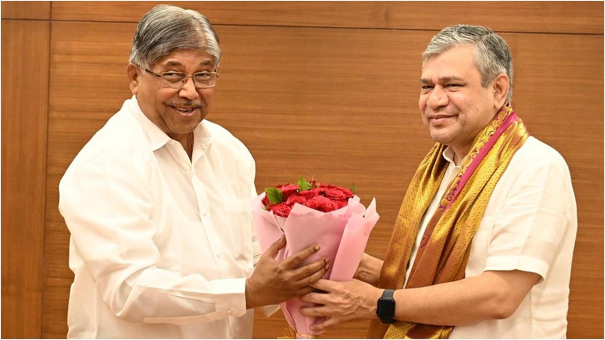Ashwini Vaishnaw, Electronics & Information Technology Minister, and Chandrakant Patil, State’s Higher and Technical Education Minister
