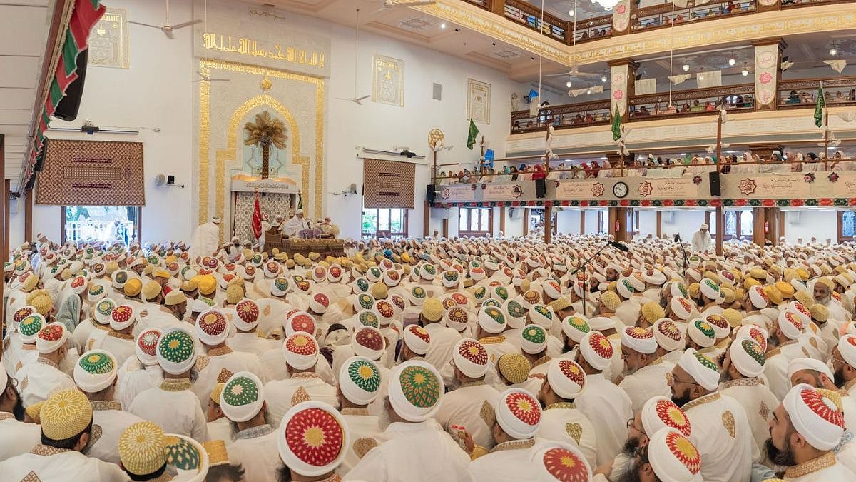 Syedna Mufaddal Saifuddin