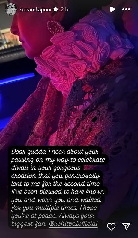Series of stories posted by bollywood actress Sonam Kapoor paying tribute to legendary fashion designer Rohit Bal
