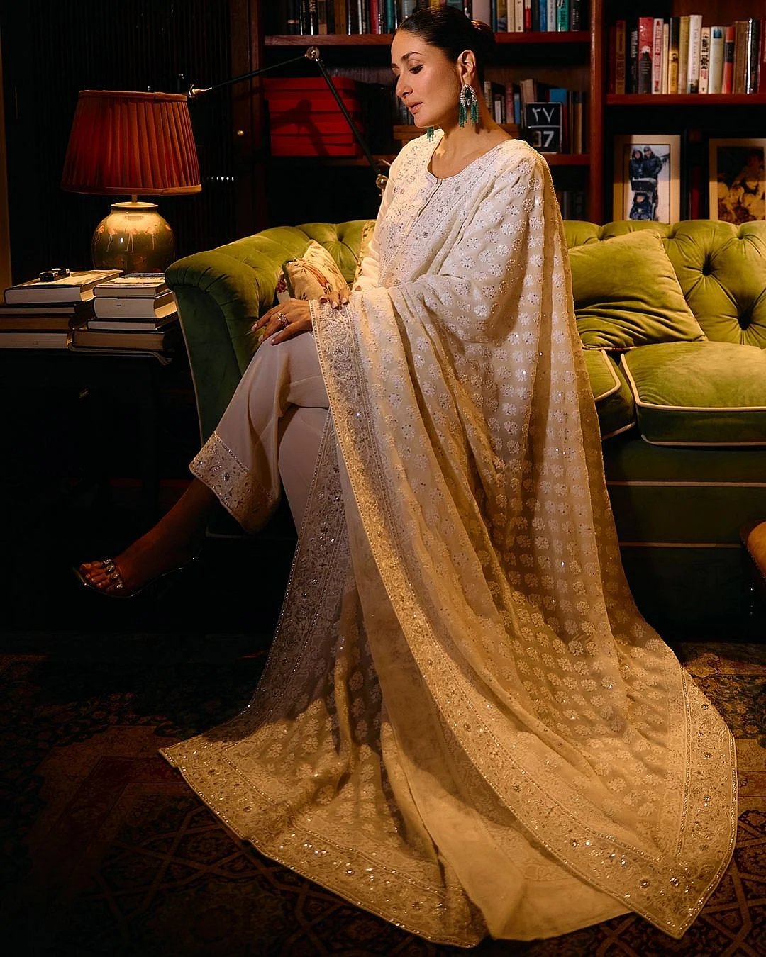 Kareena Kapoor’s chikankari suit