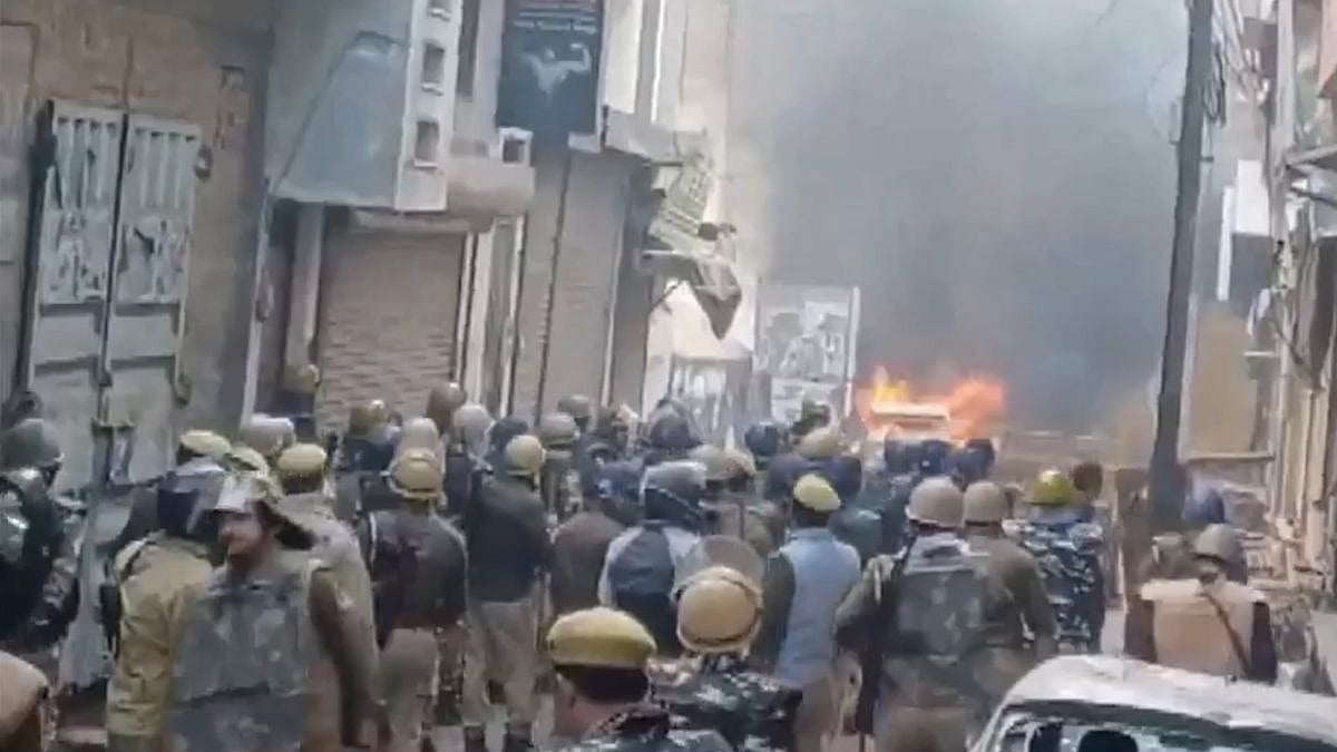 Visuals from Sambhal where an incident of stone pelting took place when a survey team arrived at the Shahi Jama Masjid to conduct a survey of the mosque. | X @DDNewslive