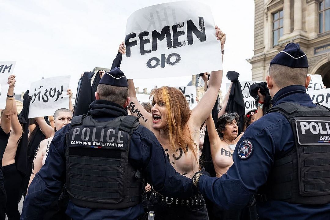 Women Go 'Topless' In Paris To Protest Against Femicide? Know Details