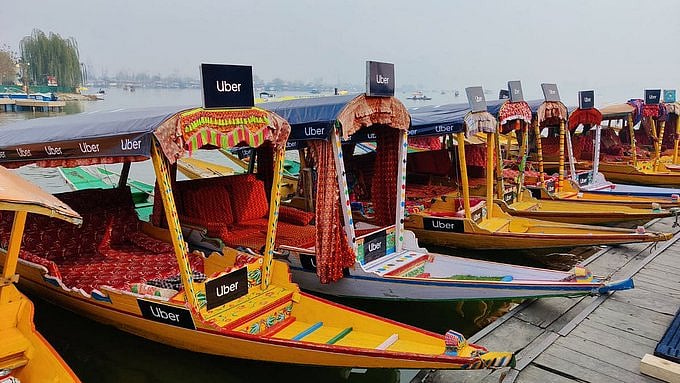 Uber Shikara: India's First Water Transport Service Launched In Kashmir; Now Book An Uber Boat At Dal Lake!