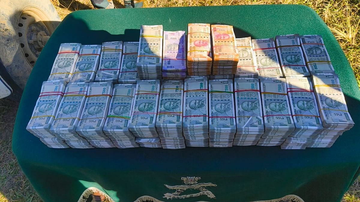 Assam Rifles Seizes Illegal Currency Notes Worth ₹1.24 Crore, Apprehends Myanmarese National