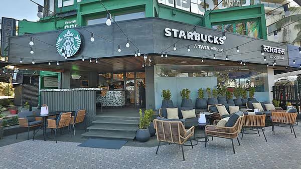 Starbucks To Shut 250 North American Stores As Underperformance Triggers Major Network Review