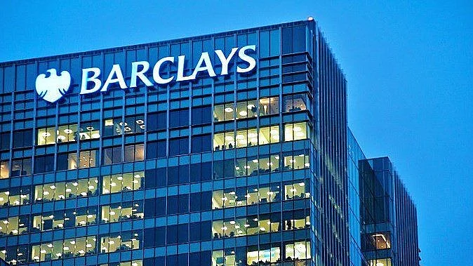 Barclays Sacks 15 Wall Street Bankers; British Bank Denies Bonus & Perks Just Before Christmas