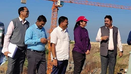 Aurangabad: Committee Inspects Water Pipeline Scheme; Identifies Mistakes And Seeks Alternatives For Rectification |