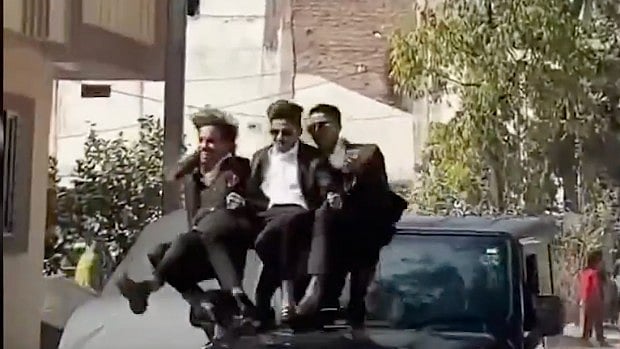 Indore: Students To Atone For Making Dangerous Reel By Spreading Cyber Awareness (VIDEO) | X