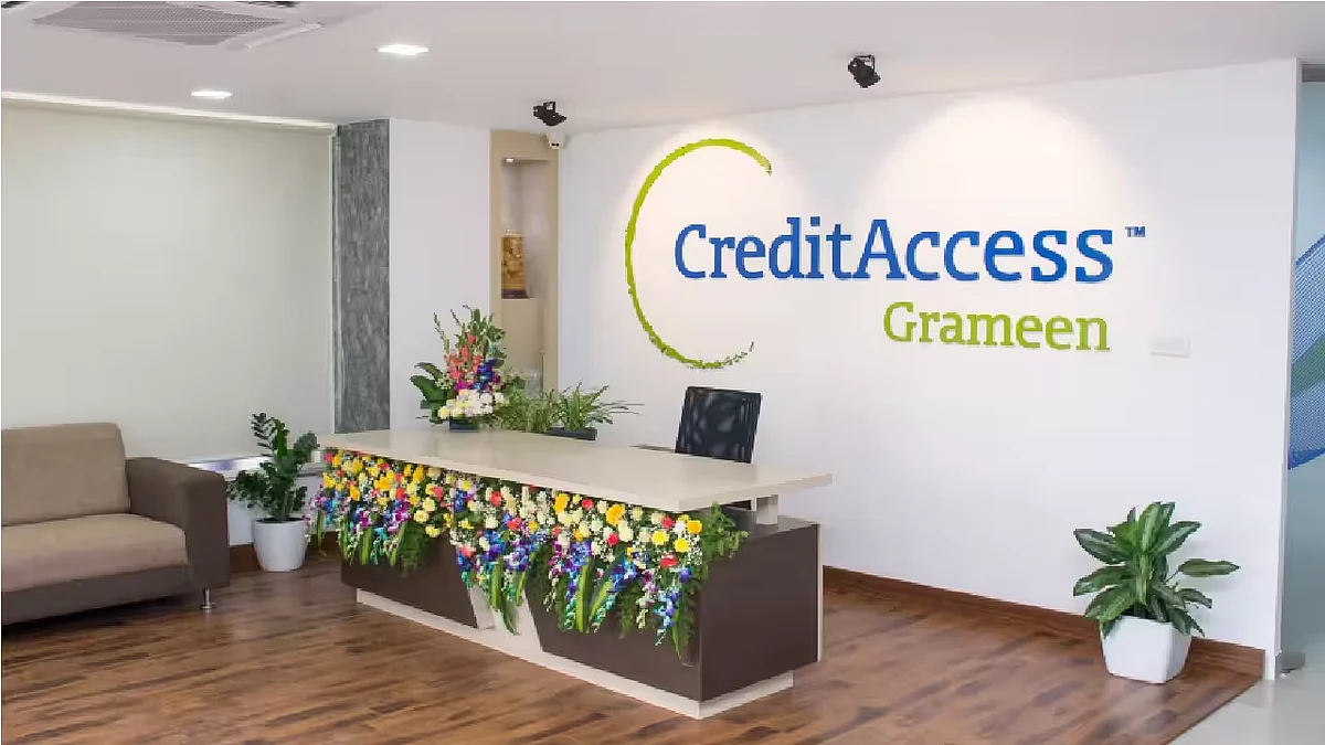 CreditAccess Grameen Shares Plunges  18% On NSE To 52 Week Low After Micro Lender's Delivers Net Loss ₹99.5 Crore