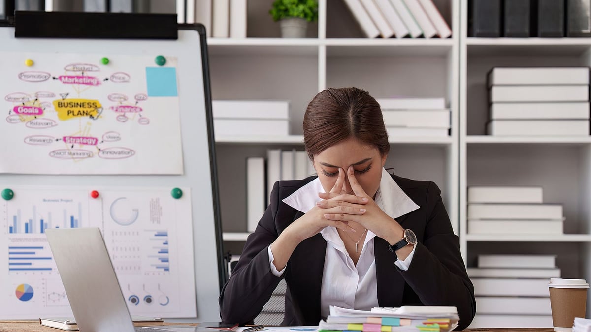 Physical Activity & Sleep In Young Adults Steeply Falls After Beginning Their Professional Life: Study