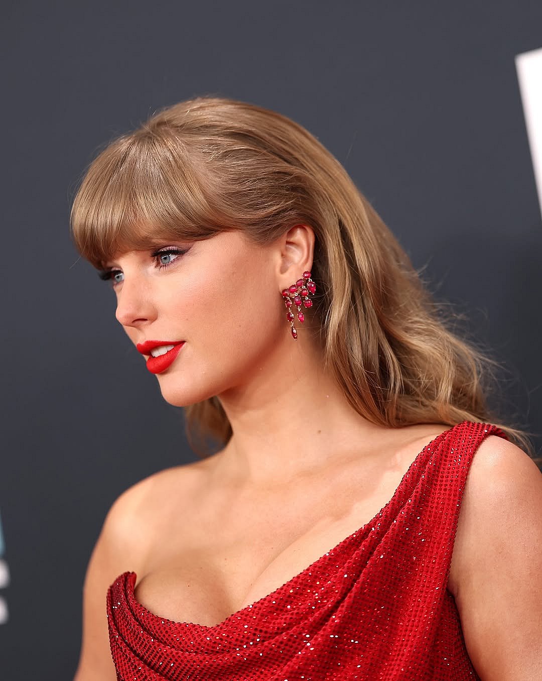 article-image