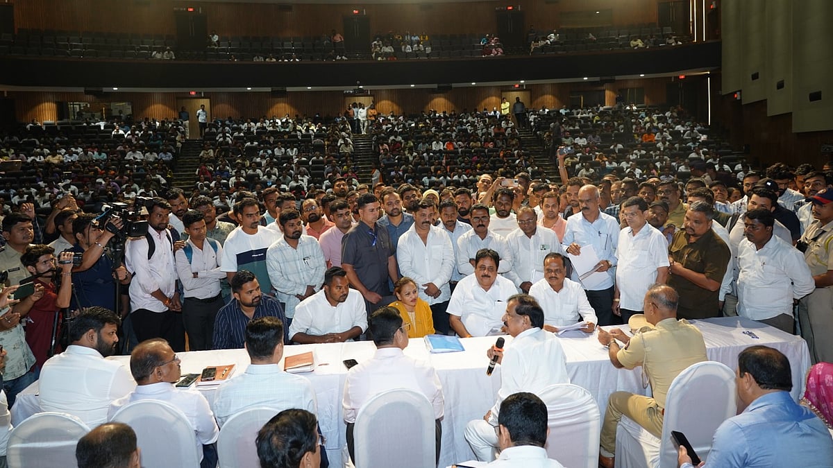 Janta Darbar at Navi Mumbai. |