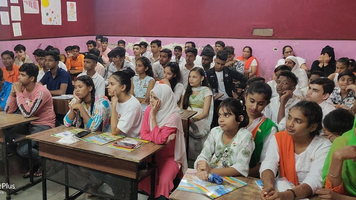 Mumbai Night Schools: A Ray Of Hope For Adults Over 30 Continuing Education
