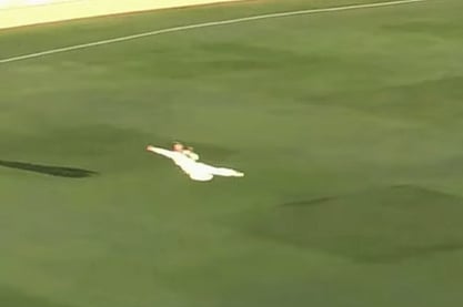 Campbell Kellaway plucked a one-handed stunner. | (Credits: X)