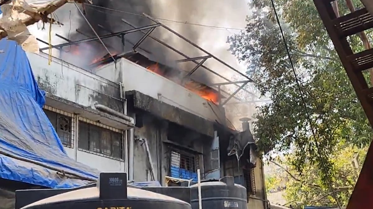 Massive Fire Breaks Out In New Industrial Estate, Andheri East; No Casualties Reported