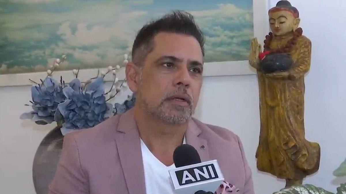 'BJP Leaders Can't Keep Marriage...': Robert Vadra Slams LS Speaker For Reprimanding Rahul Gandhi For 'Greeting' Priyanka Gandhi In House