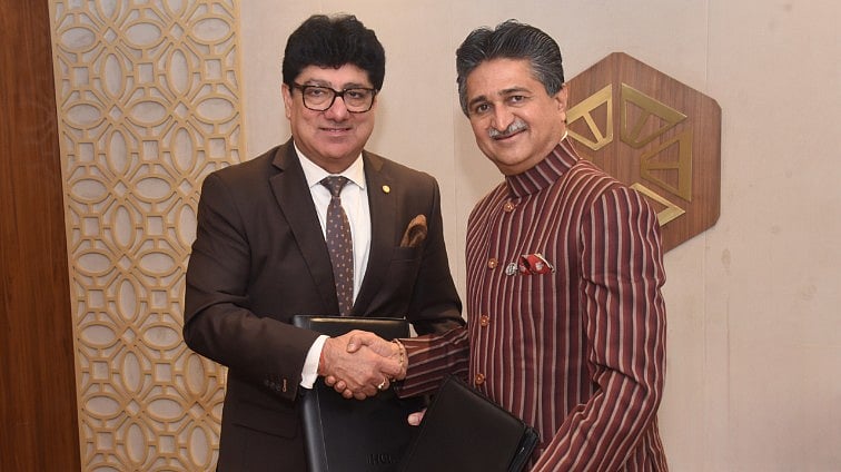 article-image