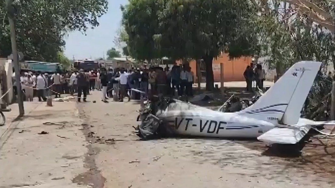 Gujarat: Trainer Aircraft Belonging To Private Aviation Academy Crashes In Amreli, Pilot Dies