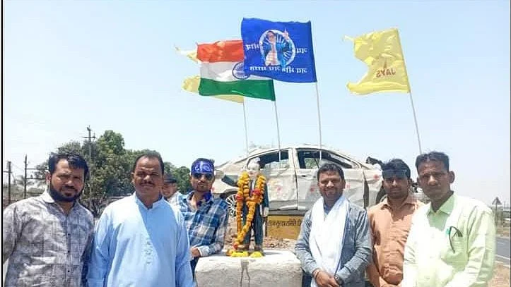 Ambedkar’s Statue Vandalised
In Dhar's Jetpura, Case Registered | FP Image