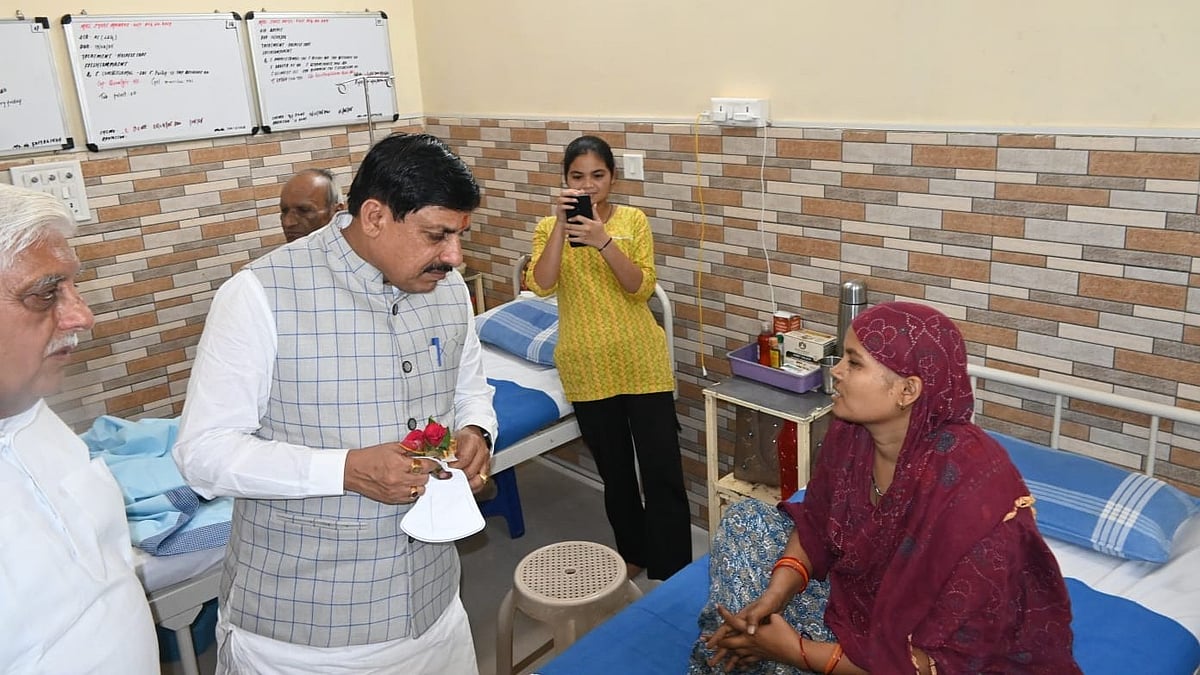 Chief Minister Dr. Mohan Yadav Meets Cancer Patients; Praises Service Provided At Virat Hospice