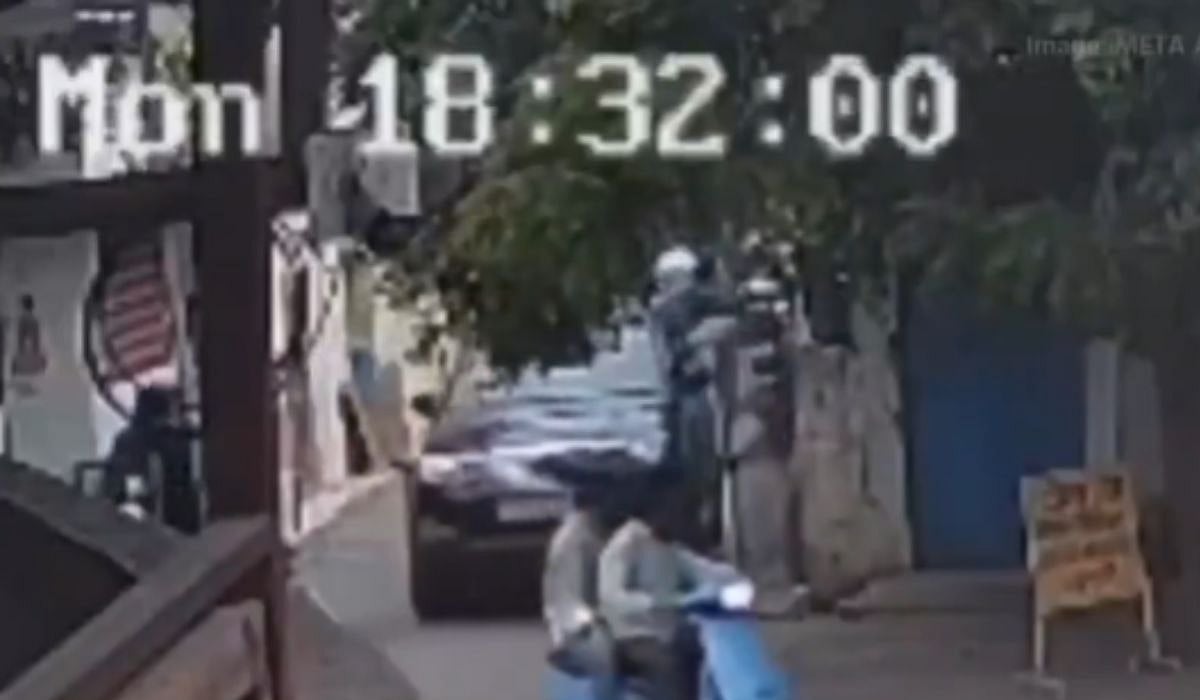 Filmy Chase By Gujarat Cop To Nab  Smuggler Caught On Camera In Udaipur; Accused Manages To Escape After Gunfire (VIDEO)