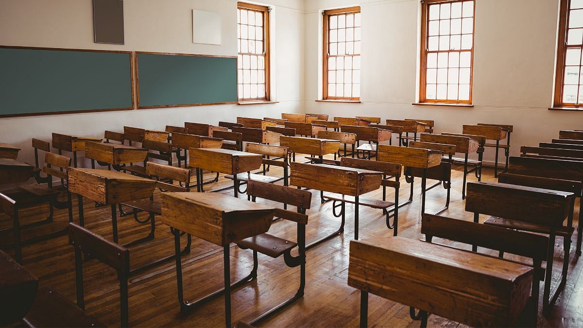 Jammu & Kashmir Schools Reopen | Canva