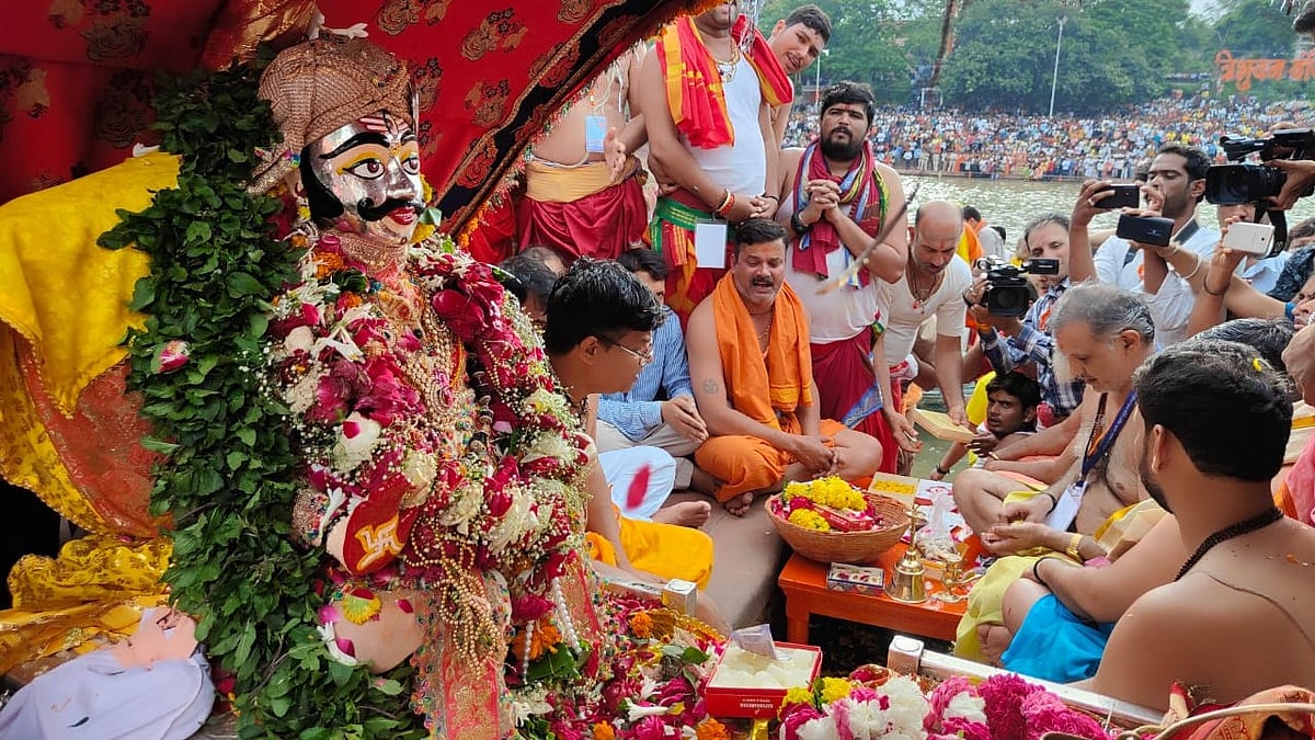 1st Monday Of Shravan: Rituals Ahead Of Yatra; Mahakal’s Procession To Be Taken Out Today | FP PHOTO