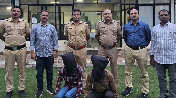 Pune Shocker: Duo Arrested For Extorting Man From Nanded After Following Him From Budhwar Peth Red-Light Area | Sourced