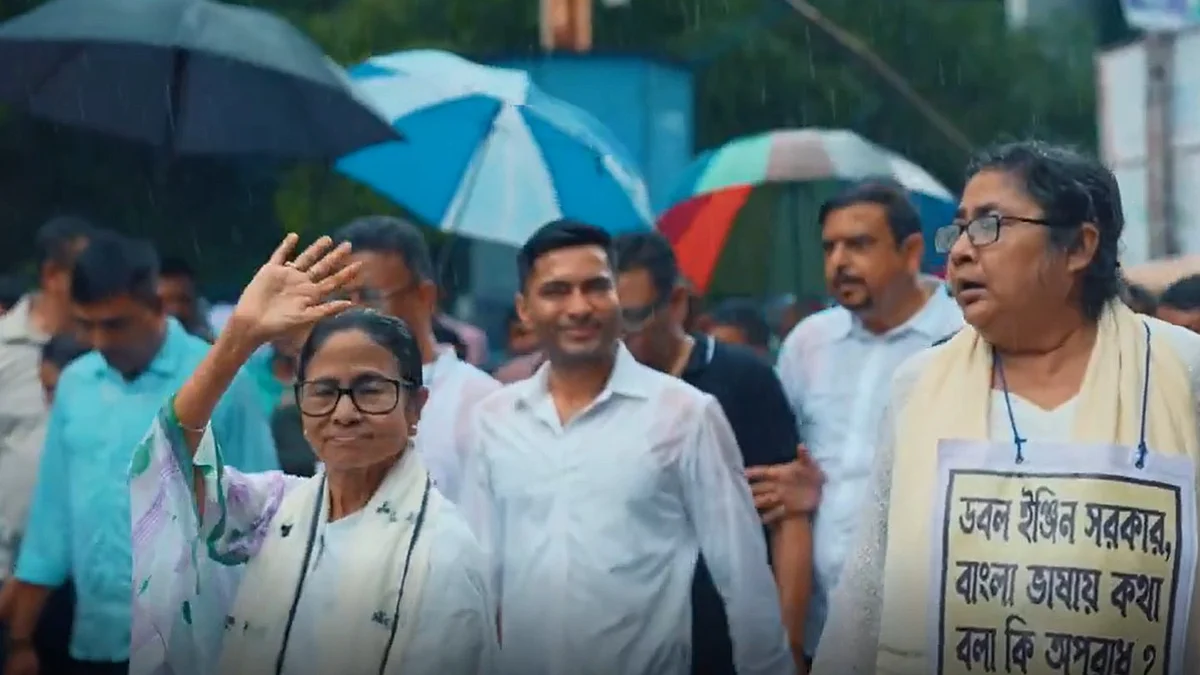 Mamata Leads Rain-Soaked Protest In Kolkata Against 'Harassment' Of Bengalis In BJP States